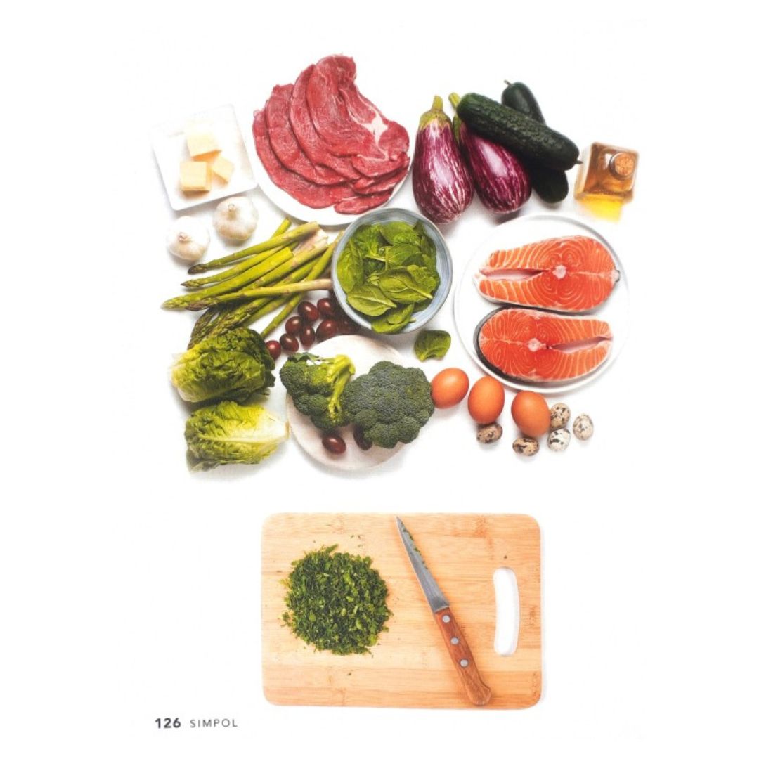 Simpol Dish Karte Cookbook by Tatung Sarthuo (Picture of a Dish)